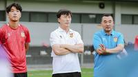 Pelatih Laos Asal Korsel Sebut Timnas Indonesia U-23 Sekarang Lebih Lemah Ketimbang Era Shin Tae-yong