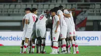 Pelatih Persis Tak Gentar dengan Serangan Balik Mematikan Malut United, Ungkap 3 Kunci untuk Lumpuhkan Laskar Kie Raha