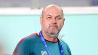 Bojan Hodak Puas tapi Lontarkan Sentilan Setelah Persib Bungkam Persis di BRI Super League